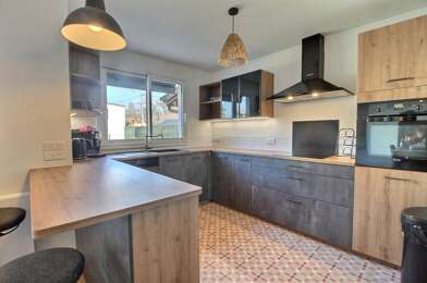 Maison 4 pièces 1950 €