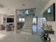 MAISON D’ARCHITECTE – 260 M², PISCINE INTÉRIEURE ET 5 CHAMBRES AUX PORTES D’ANNECY — photo 2