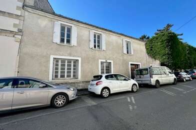 Appartement 8 pièces 300675 €