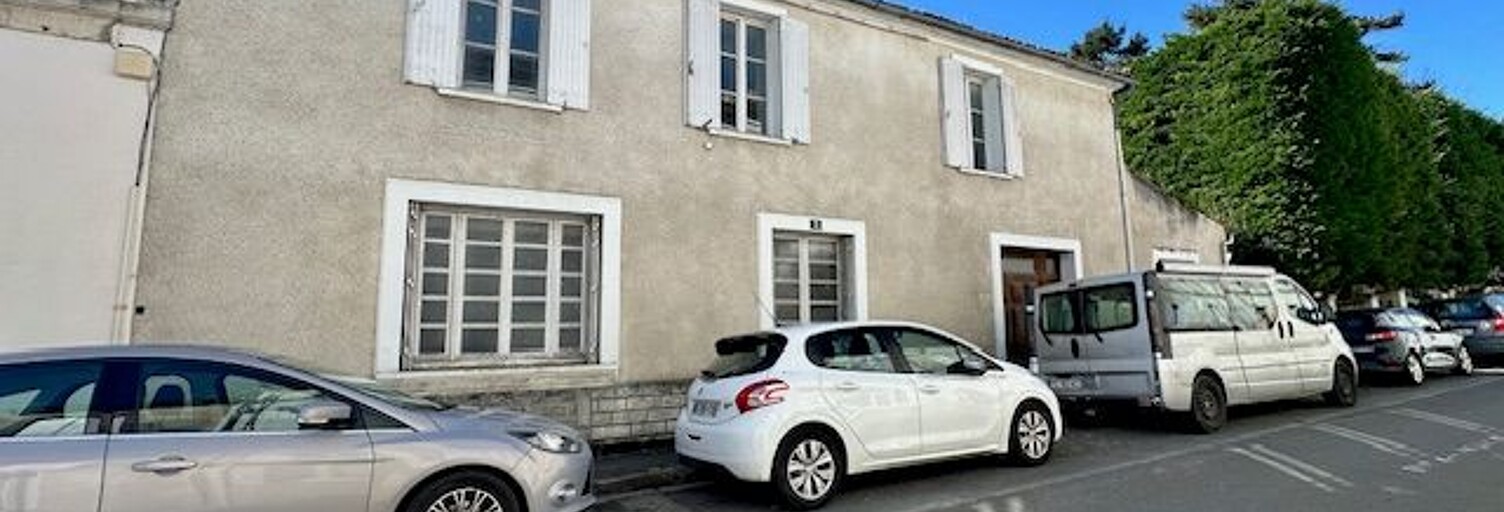 Appartement 8 Pièces 230 m² à vendre à Jonzac (17500)