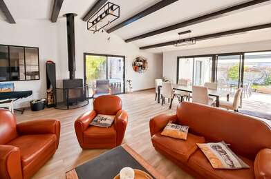 Maison 5 pièces 582400 €