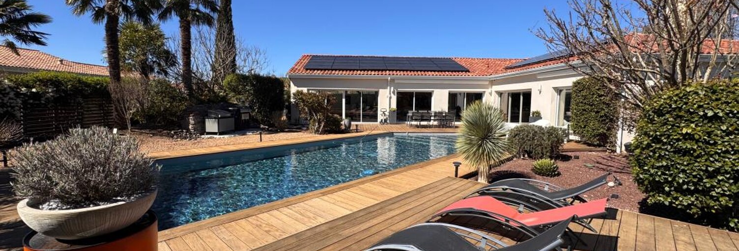 Maison 5 Pièces 220 m² à vendre à Bérat (31370)