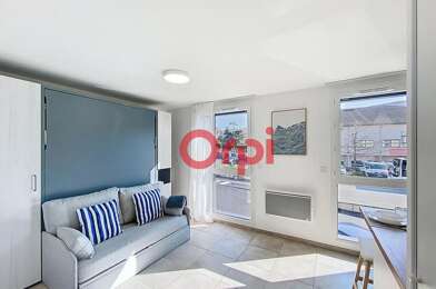 Appartement 1 pièces 825 €