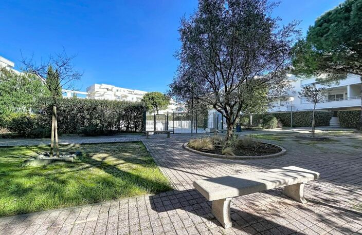 À vendre – T2 avec terrasse à Montpellier — photo 2