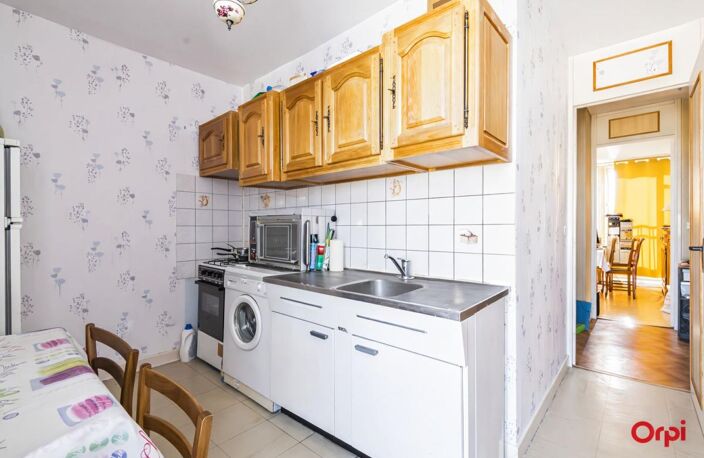 Appartement À Vendre — photo 4