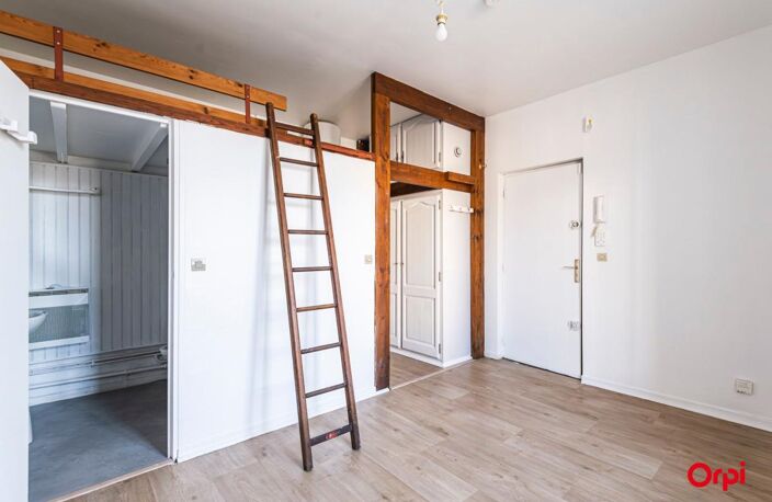 Studio Rue Jacquart dpe C — photo 3