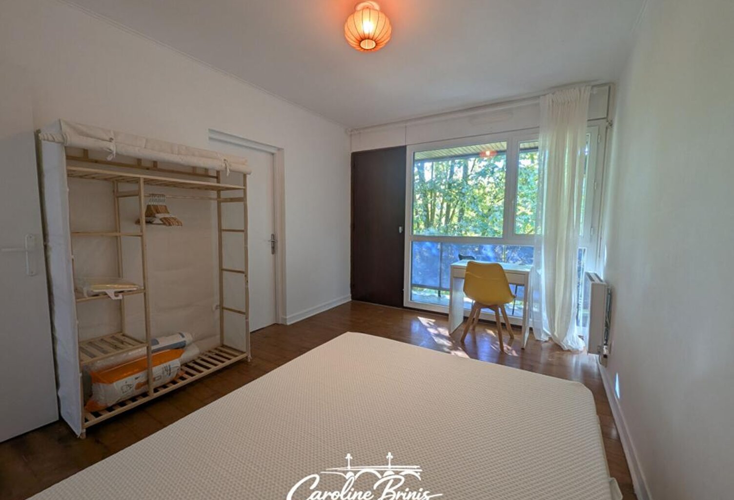 Appartement traversant et lumineux - Bordeaux St Croix- gare St Jean- Ascenseur - T3 de 72m² — photo 1