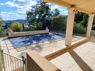 MAISON D'EXCEPTION AVEC VUE PANORAMIQUE, PISCINE, TERRAIN ARBORÉ ET PRESTATIONS DE GAMME QUALITÉ6 pièce(s) 124.24 m2 — photo 2