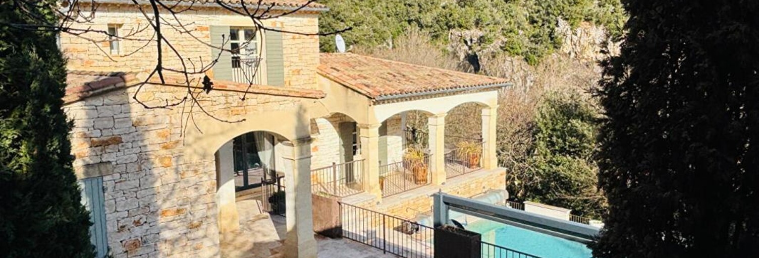 Maison 6 Pièces 224 m² à vendre à Uzès (30700)