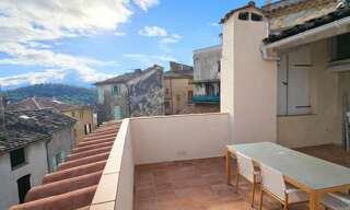 Maison 9 Pièces 220 m² à vendre à Claviers (83830)