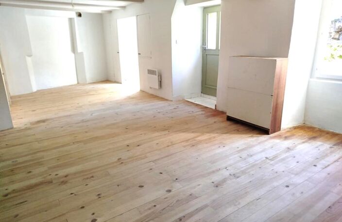 Maison de bourg rénovée — photo 4