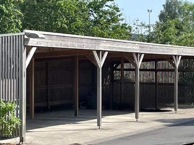 BONDUES Parking- carport — photo du bien