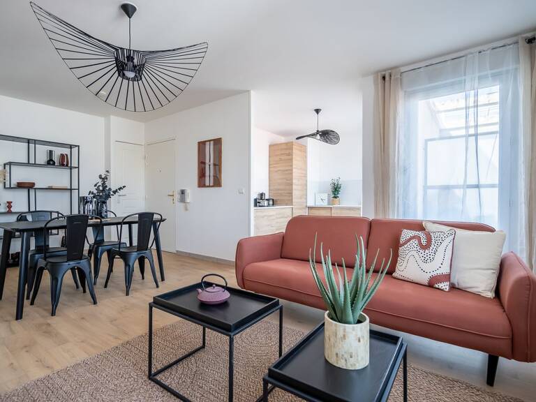 T2 de 51 m² à Saint-Priest, Carré Rostand au prix de vente de 129 500 € — photo 1