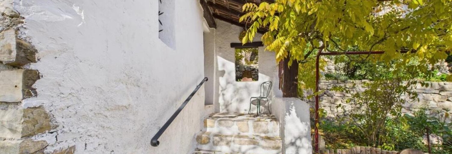 Maison 7 Pièces 223 m² à vendre à Cantaron (06340)