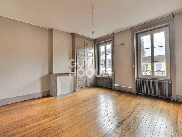 Coeur de Mo,plaisir, appartement T3 de 104 m² avec garage et cave  - Lyon 8ème (69008) — photo du bien
