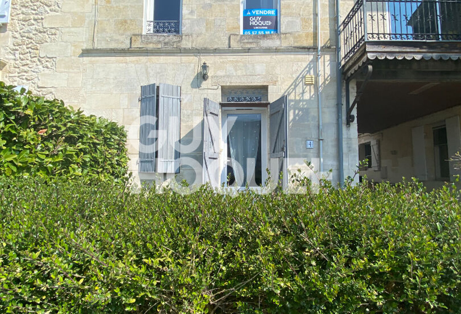 FRONSAC A 5 MINUTES DE LIBOURNE — photo 1