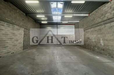 Local industriel  2199 €