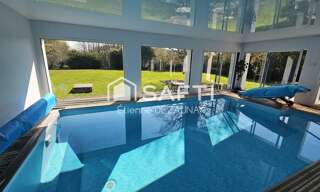 Maison 10 Pièces 286 m² à vendre à La Chapelle-des-Marais (44410)