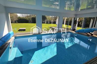 Maison 10 pièces 684000 €