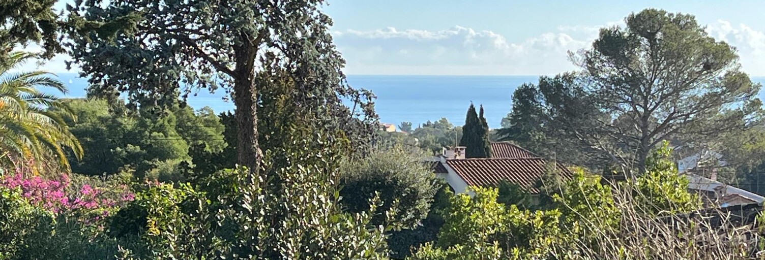 Maison 9 Pièces 217 m² à vendre à Fréjus (83370)