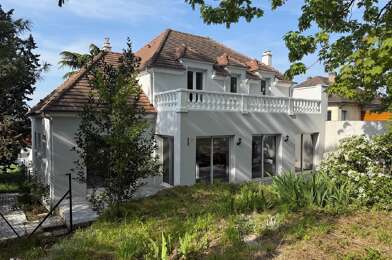 Maison 8 pièces 598000 €