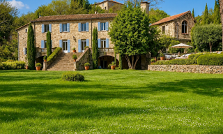 Maison 28 Pièces 800 m² à vendre à Pont-de-Labeaume (07380)