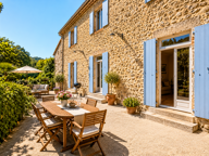 DOMAINE DE CARACTÈRE EN ARDÈCHE, 2 HECTARES, RIVIÈRE, PISCIN — photo 4