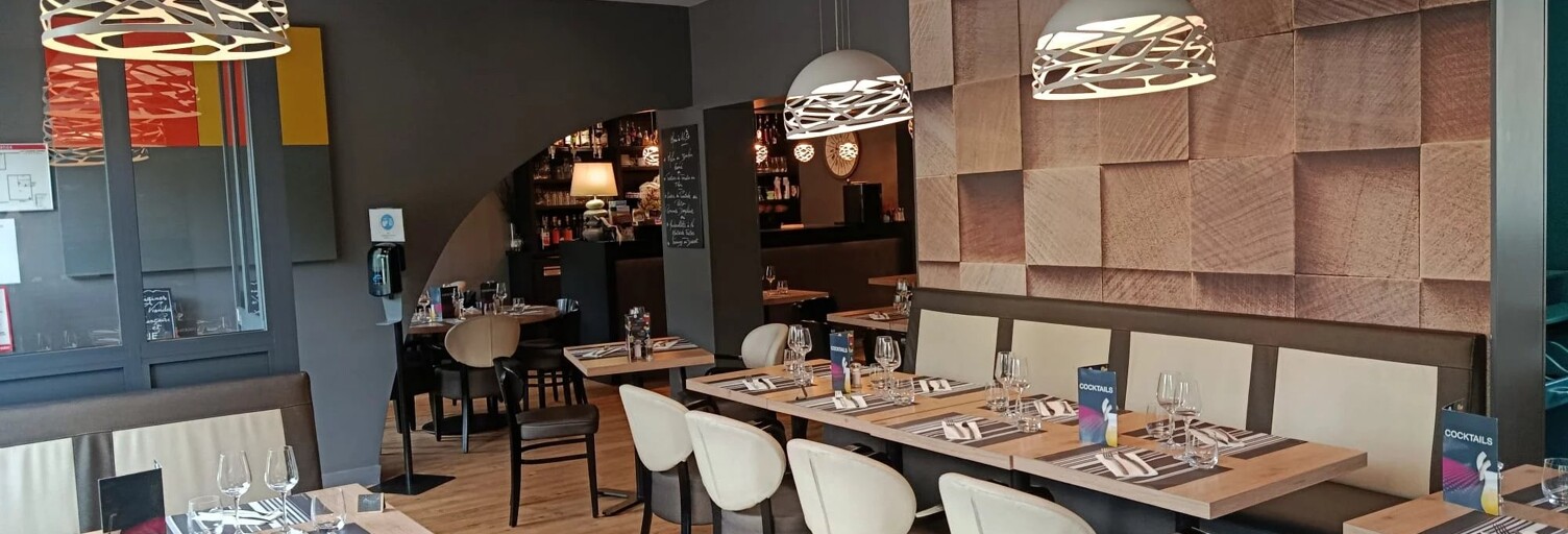 Commerce 6 Pièces 258 m² à vendre à Condé-en-Normandie (14110)