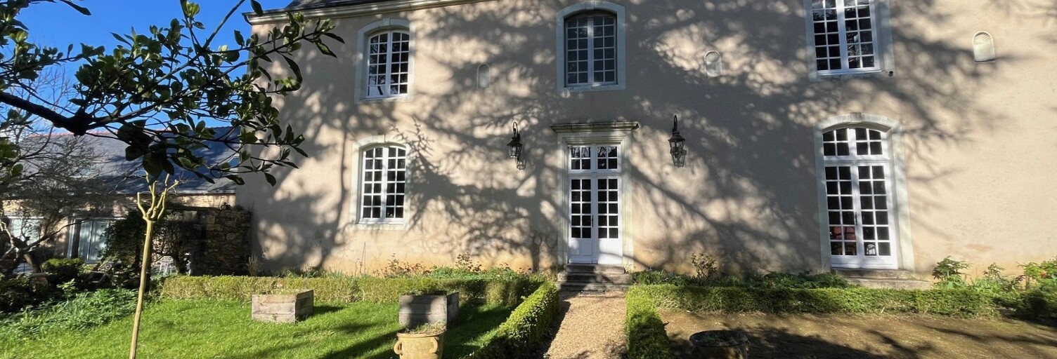 Maison 14 Pièces 369 m² à vendre à Miré (49330)