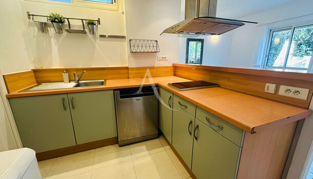 Appartement 2 pièces  à vendre Carqueiranne 83320