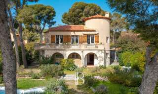 Maison 9 Pièces 176 m² à vendre à Cassis (13260)