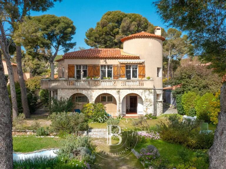 VENTE - EXCLUSIVITÉ - CASSIS - LA PRESQU'ÎLE - MAISON DE CARACTÈ — photo 1