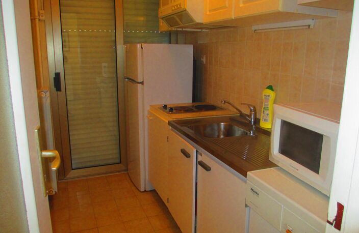  A saisir beau  studio 29 M2 Centre  Roquebrune Cap Martin 165 000 euros — photo 4