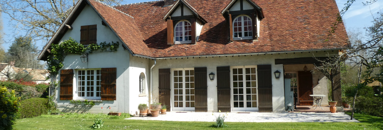 Maison 7 Pièces 216 m² à vendre à Cély (77930)