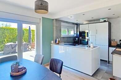 Maison 7 pièces 275900 €