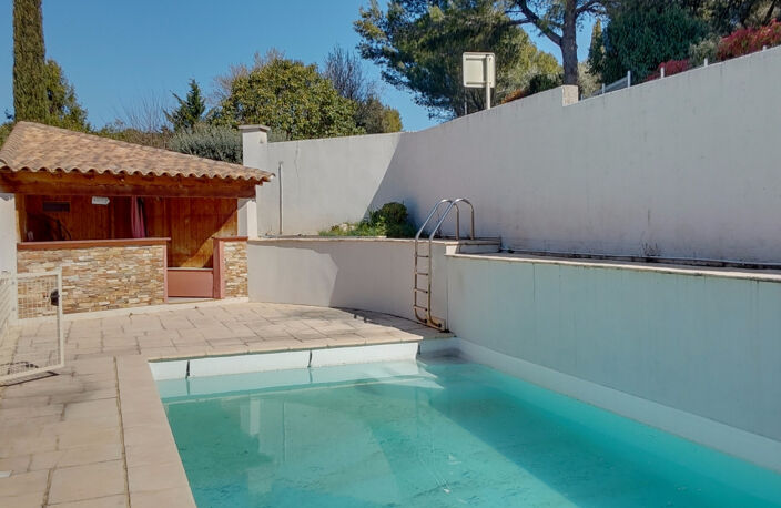 CABRIERES - VILLA PLAIN-PIED, CLIMATISEE, 4 CHAMBRES DONT 1 — photo 4