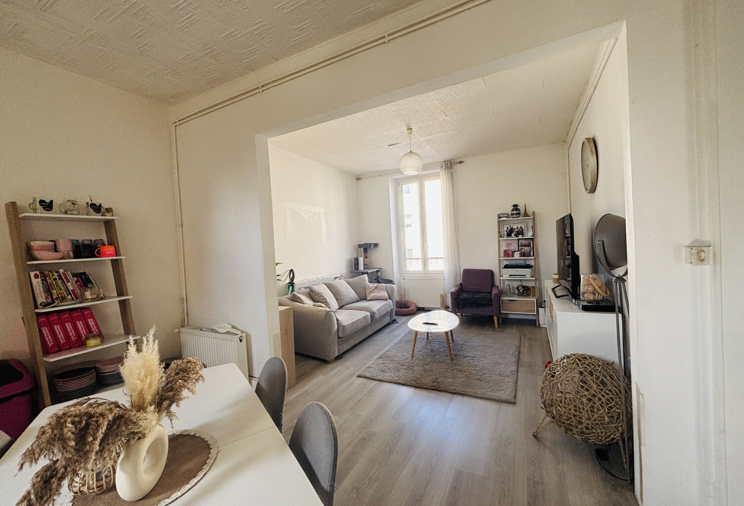 BOURGES- Appartement T2 49,78m2 loué- Quartier Malus — photo 1