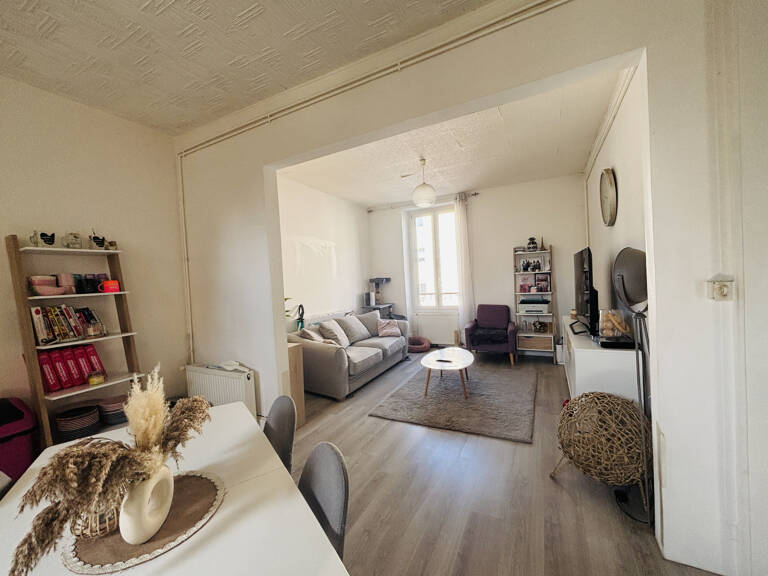 BOURGES- Appartement T2 49,78m2 loué- Quartier Malus — photo 1