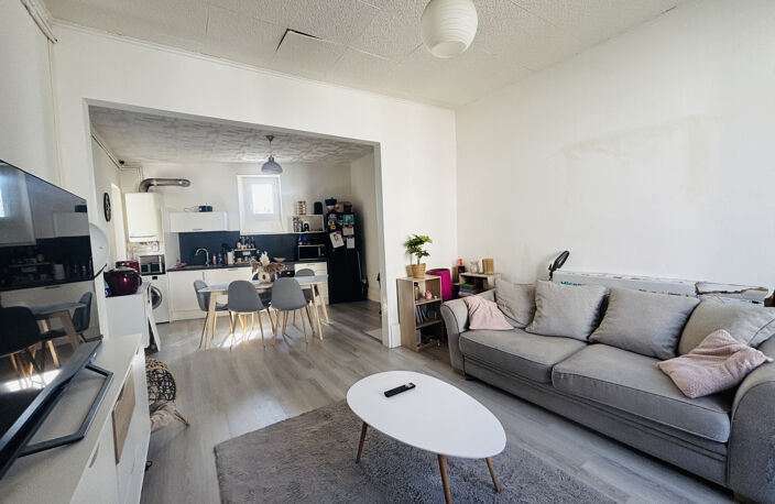 BOURGES- Appartement T2 49,78m2 loué- Quartier Malus — photo 2