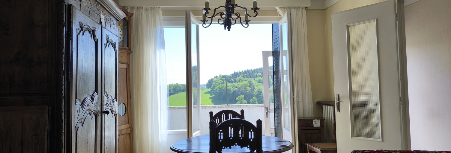 Maison 10 Pièces 208 m² à vendre à Crocq (23260)