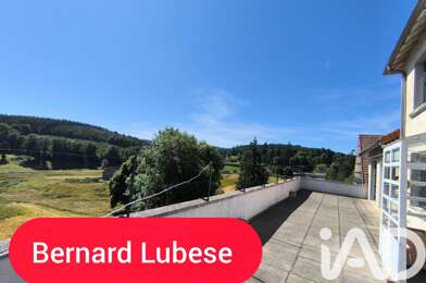 Maison 10 pièces 107000 €
