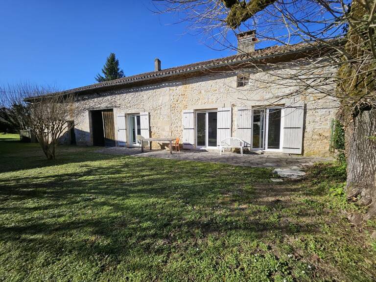 Corps de ferme — photo 1