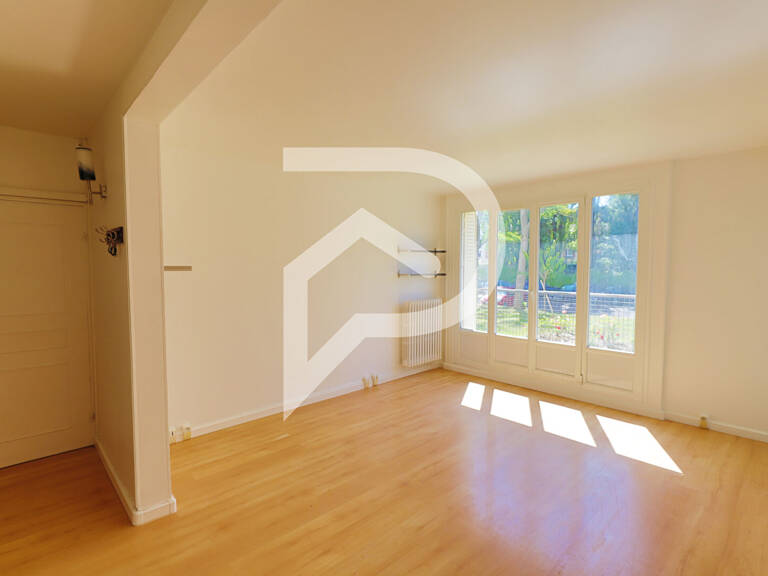 Appartement Chatou 3 pièce(s) 52.90 m2 — photo 1