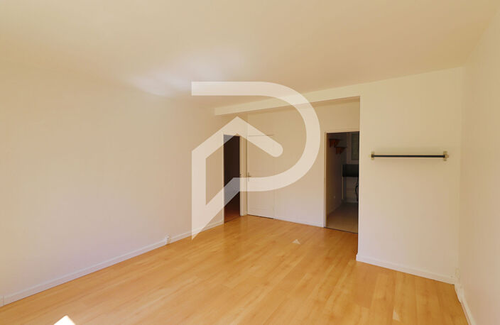 Appartement Chatou 3 pièce(s) 52.90 m2 — photo 3