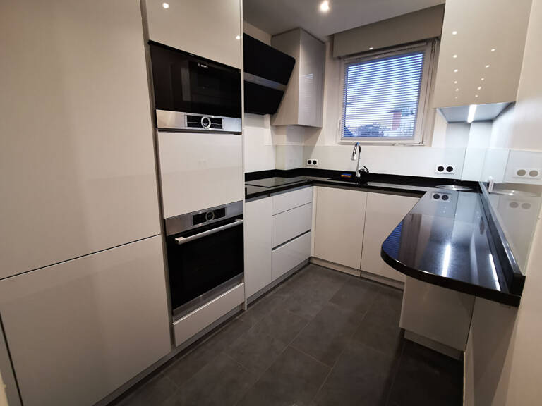 Appartement Nanterre 2 pièce(s) 51.58 m2 — photo 1