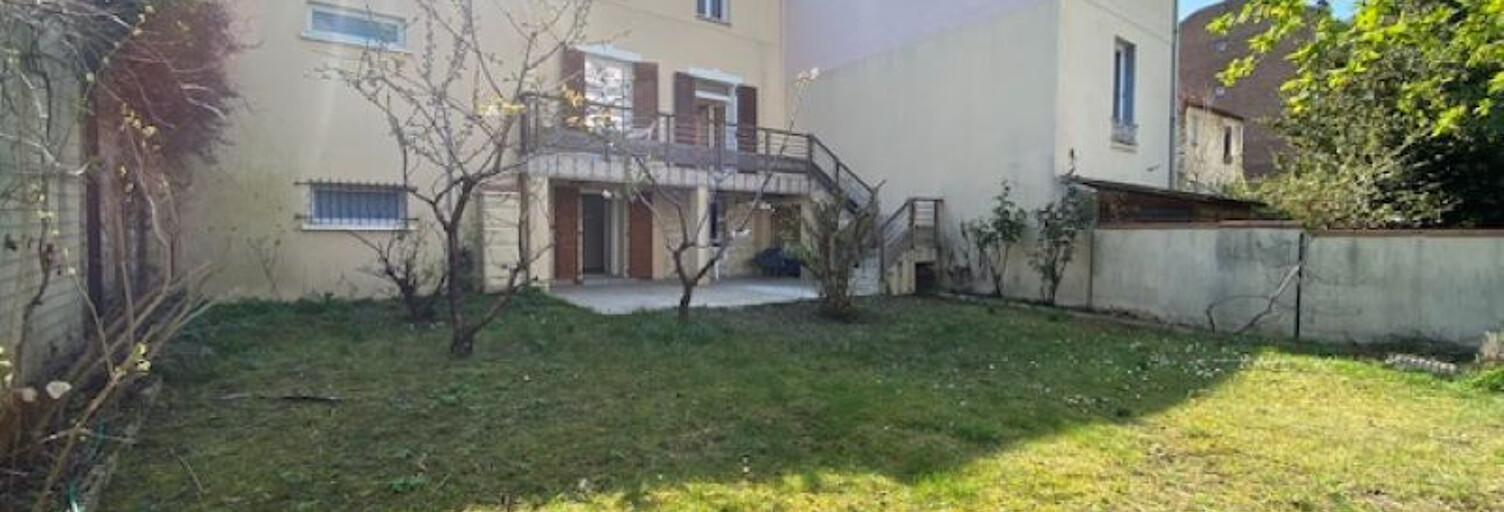 Maison 7 Pièces 99 m² à louer à Nanterre (92000)
