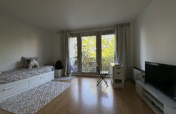 Vente appartement 1 pièce 27 m² Bondy (93140) — photo 2