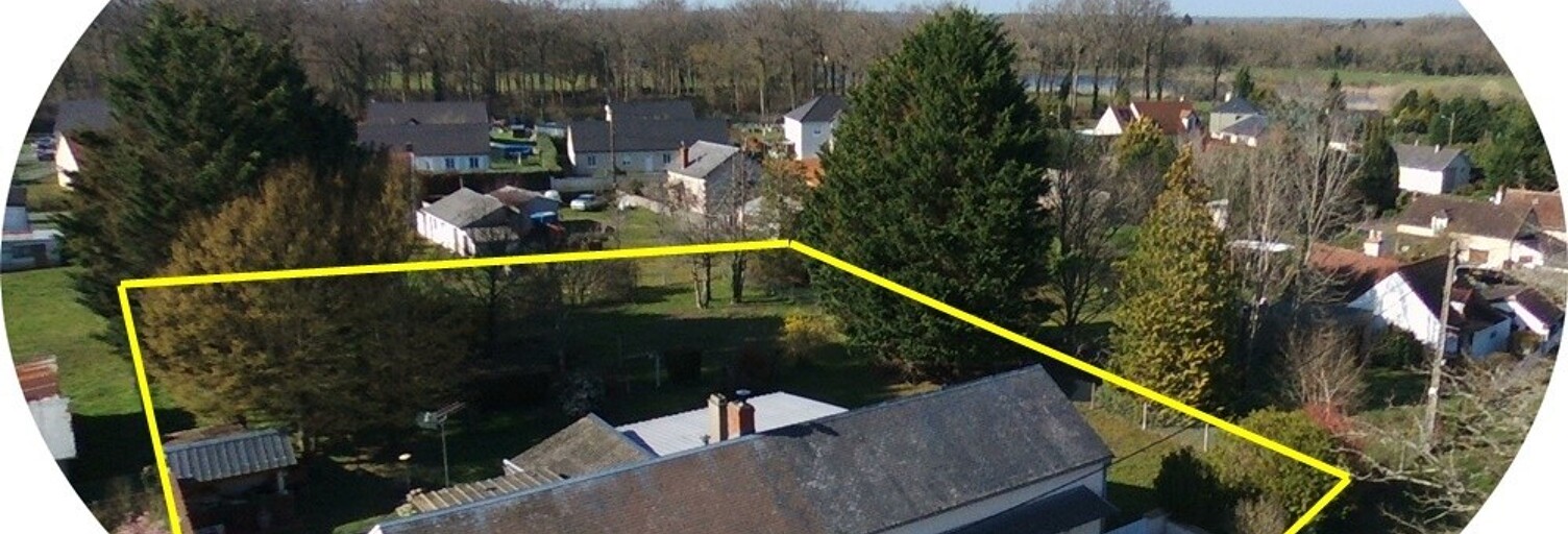 Maison 10 Pièces 128 m² à vendre à La Guerche-sur-l'Aubois (18150)