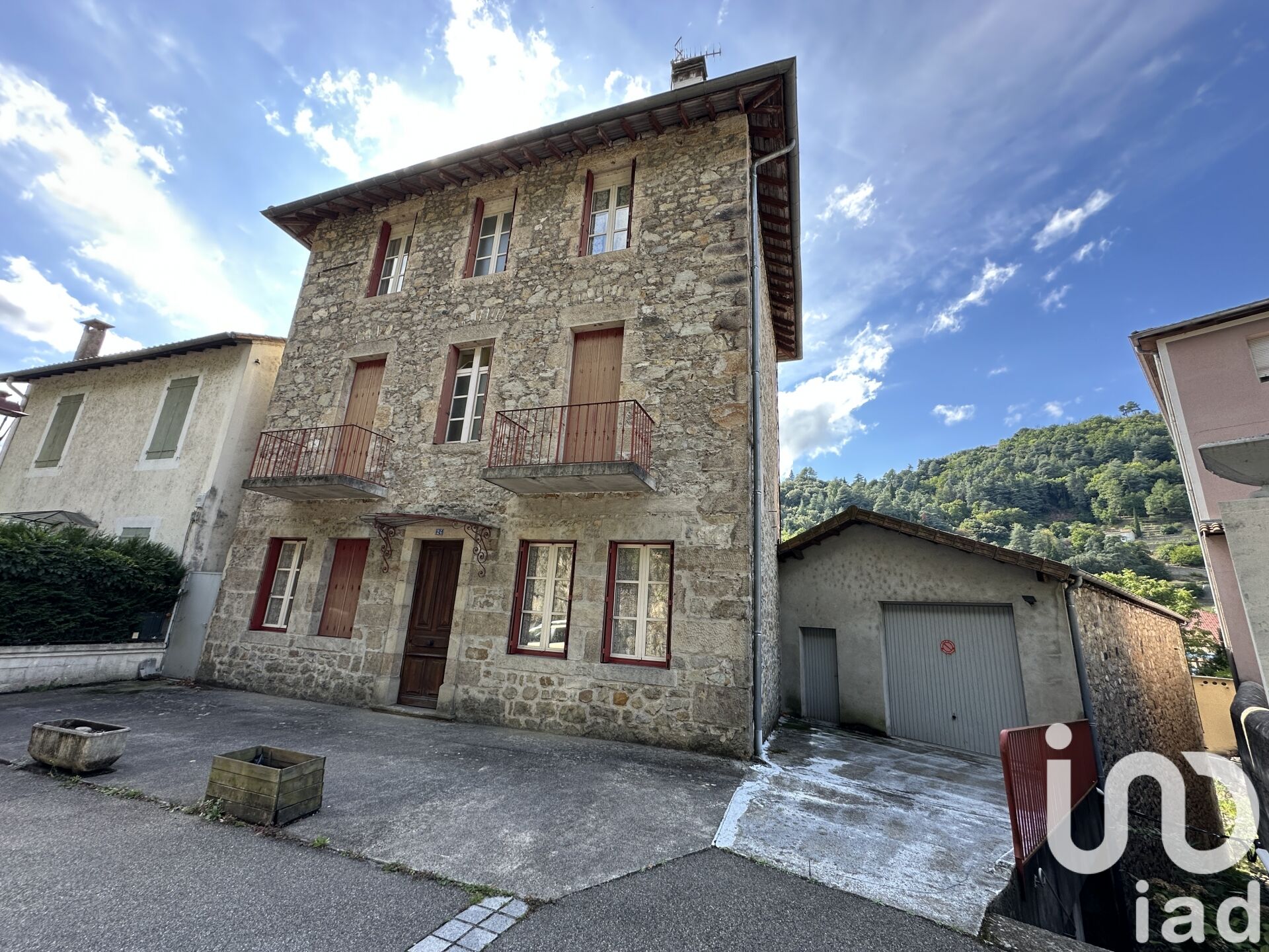 Vals-Les-Bains - 215m² - 13p.