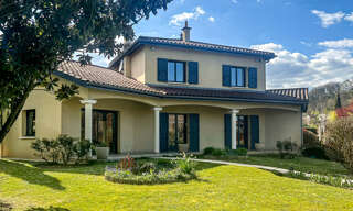 Maison 9 Pièces 239 m² à vendre à Tassin-la-Demi-Lune (69160)